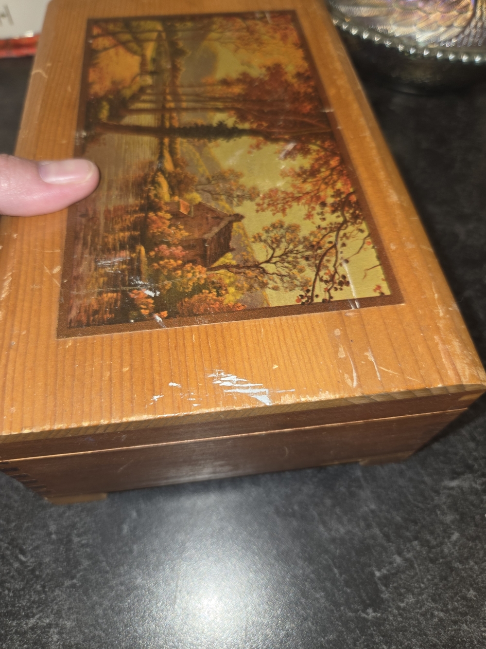 Rustic Keepsake BOX. - Picture 5 of 8